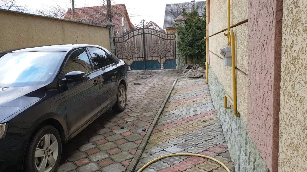 Viktoria Uzhhorod Exterior foto